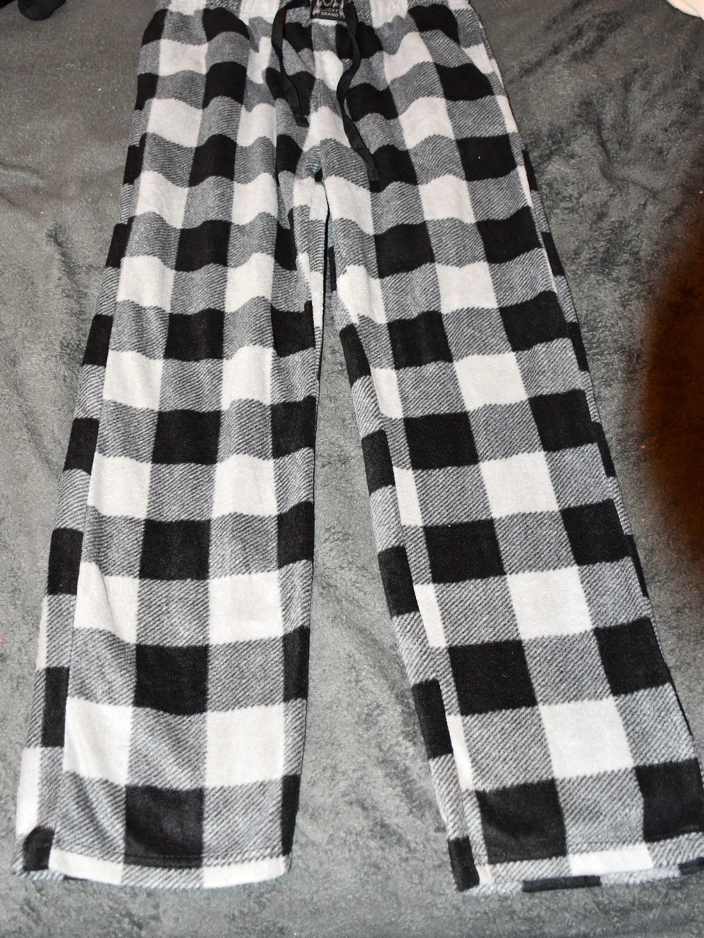 Lucky Brand Black & White Plaid Lounge Pants with Drawstring